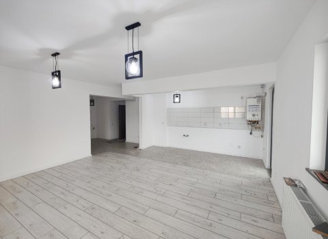 Apartament 3 camere, Finisaje Premium, Pitesti Nord, Langa Padure