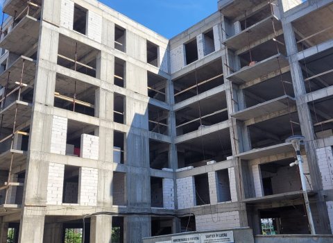 Apartament Bloc Nou Craiova | Vis-A-Vis Electroputere Mall | 61 mpc