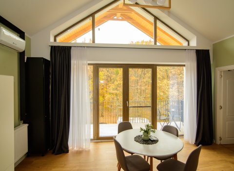 Studio, complet mobilat si utilat, finisaje superioare